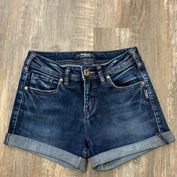 Silver Jeans Pants - Silver Jean shorts very cute